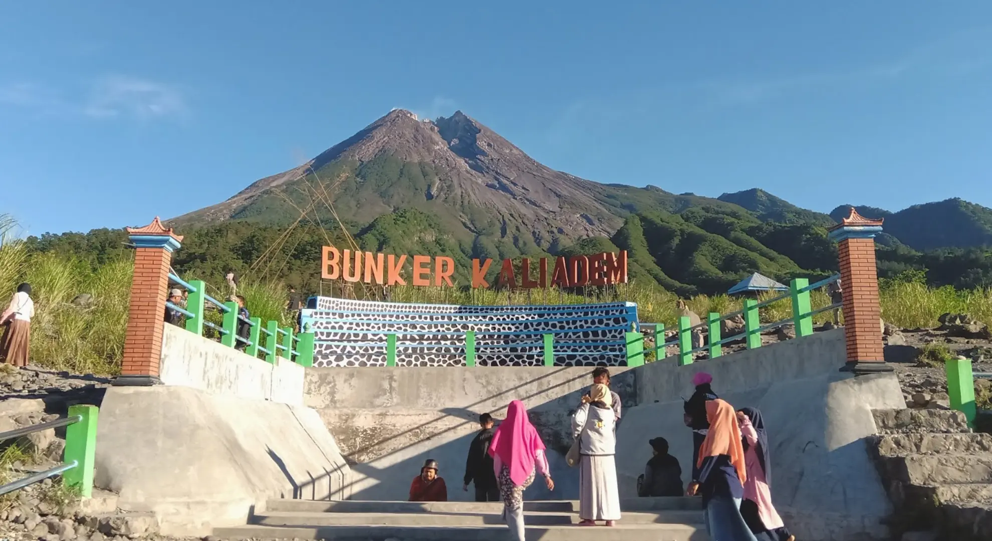 Yogyakarta: Merapi Volcano Jeep Adventure Tour